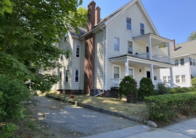 8 Lee, Worcester, Massachusetts 01602, 3 Bedrooms Bedrooms, 5 Rooms Rooms,1 BathroomBathrooms,Residential Lease,For Rent,Lee,73393355