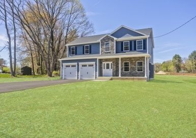 15 Fernwood, East Longmeadow, Massachusetts 01028, 4 Bedrooms Bedrooms, 7 Rooms Rooms,2.5 BathroomsBathrooms,Residential,For Sale,Fernwood,73393334