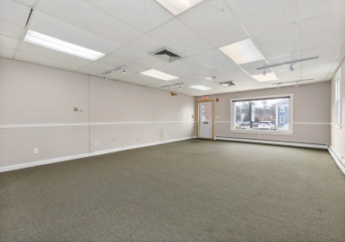 35-41 W Main St, Georgetown, Massachusetts 01833, ,Commercial Lease,For Rent,W Main St,73393884