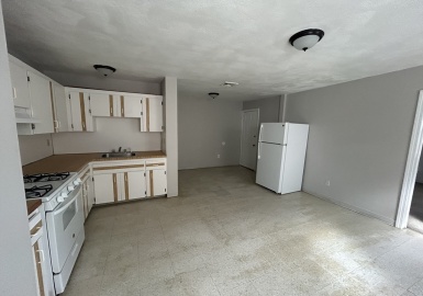 63 Shawmut, Chelsea, Massachusetts 02150, 3 Bedrooms Bedrooms, 5 Rooms Rooms,1 BathroomBathrooms,Residential Lease,For Rent,Shawmut,73394520