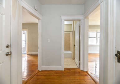 473 Broadway, Medford, Massachusetts 02155, 1 Bedroom Bedrooms, 4 Rooms Rooms,1 BathroomBathrooms,Residential Lease,For Rent,Broadway,73394540