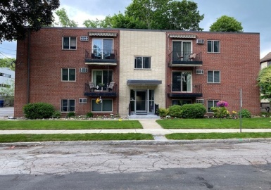 37 Crystal Street, Melrose, Massachusetts 02176, 1 Bedroom Bedrooms, 3 Rooms Rooms,1 BathroomBathrooms,Residential Lease,For Rent,Crystal Street,73394550