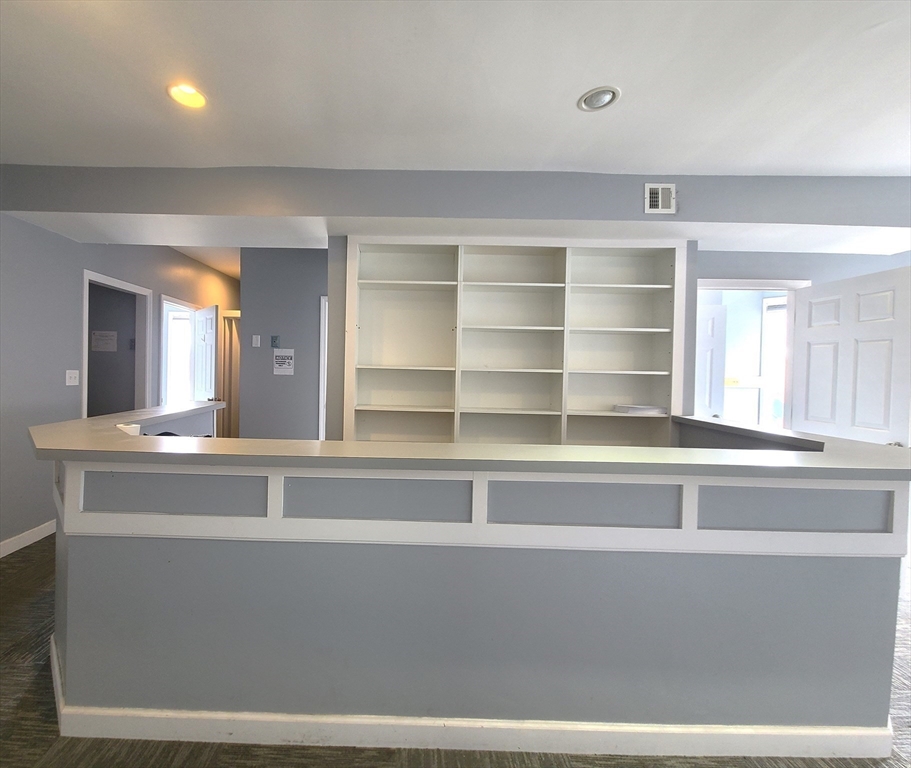 154-158 Meridian St, Boston, Massachusetts 02128, ,Commercial Lease,For Rent,Meridian St,73394580