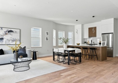 34 Woodford St, Boston, Massachusetts 02125, 2 Bedrooms Bedrooms, 5 Rooms Rooms,2 BathroomsBathrooms,Residential,For Sale,Woodford St,73394618