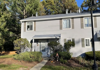 46 Village Hill Ln, Natick, Massachusetts 01760, 2 Bedrooms Bedrooms, 5 Rooms Rooms,1.5 BathroomsBathrooms,Residential Lease,For Rent,Village Hill Ln,73394727