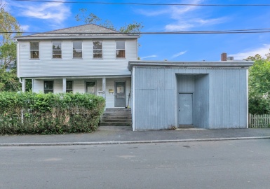 143-147 Main St, Quincy, Massachusetts 02169, 4 Bedrooms Bedrooms, 8 Rooms Rooms,2 BathroomsBathrooms,Residential Income,For Sale,Main St,73394730