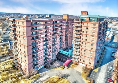 3920 Mystic Valley Pkwy, Medford, Massachusetts 02155, 2 Bedrooms Bedrooms, 5 Rooms Rooms,2 BathroomsBathrooms,Residential Lease,For Rent,Mystic Valley Pkwy,73394835