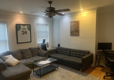 203 West 5th, Boston, Massachusetts 02127, 2 Bedrooms Bedrooms, 5 Rooms Rooms,1 BathroomBathrooms,Residential Lease,For Rent,West 5th,73394941