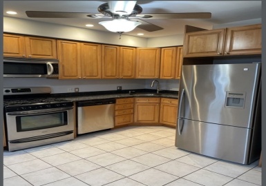 184 Grant Ave, Medford, Massachusetts 02155, 2 Bedrooms Bedrooms, 7 Rooms Rooms,1.5 BathroomsBathrooms,Residential Lease,For Rent,Grant Ave,73394974