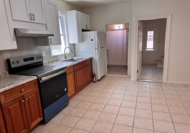 193 Madison St, Malden, Massachusetts 02148, 5 Bedrooms Bedrooms, 7 Rooms Rooms,2 BathroomsBathrooms,Residential Lease,For Rent,Madison St,73394972