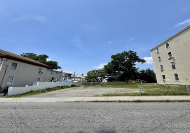 49 Elm St, Lowell, Massachusetts 01852, ,Land,For Sale,Elm St,73395289