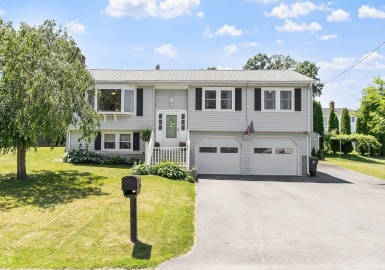 55 Derry Road, Methuen, Massachusetts 01844, 3 Bedrooms Bedrooms, 8 Rooms Rooms,2 BathroomsBathrooms,Residential,For Sale,Derry Road,73396336