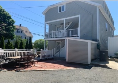 18 Wellman St, Beverly, Massachusetts 01915, 2 Bedrooms Bedrooms, 4 Rooms Rooms,1 BathroomBathrooms,Residential Lease,For Rent,Wellman St,73397151