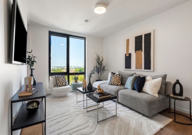 1525 Commonwealth Ave, Boston, Massachusetts 02135, 1 Bedroom Bedrooms, 4 Rooms Rooms,1 BathroomBathrooms,Residential Lease,For Rent,Commonwealth Ave,73397155