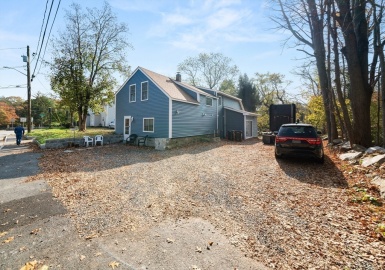101 Old Westport Rd, Dartmouth, Massachusetts 02747, ,Commercial Sale,For Sale,Old Westport Rd,73397012