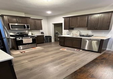 484 Park Ave, Worcester, Massachusetts 01610, 4 Bedrooms Bedrooms, 5 Rooms Rooms,2 BathroomsBathrooms,Residential Lease,For Rent,Park Ave,73397646