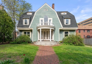 11 Elko St., Boston, Massachusetts 02135, 4 Bedrooms Bedrooms, 8 Rooms Rooms,3 BathroomsBathrooms,Residential Lease,For Rent,Elko St.,73397660