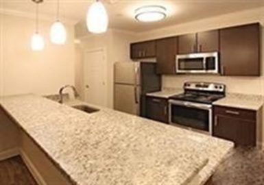 244 Washington Street, Easton, Massachusetts 02356, 2 Bedrooms Bedrooms, 4 Rooms Rooms,2 BathroomsBathrooms,Residential Lease,For Rent,Washington Street,73397699