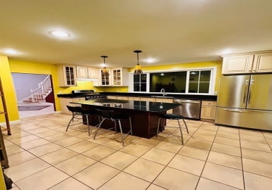 23 Holmfield Ave, Boston, Massachusetts 02136, 4 Bedrooms Bedrooms, 6 Rooms Rooms,1.5 BathroomsBathrooms,Residential Lease,For Rent,Holmfield Ave,73397725