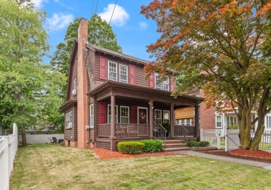 18 Fairmount Ave, Haverhill, Massachusetts 01830, 3 Bedrooms Bedrooms, 7 Rooms Rooms,1 BathroomBathrooms,Residential,For Sale,Fairmount Ave,73397641