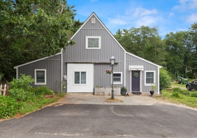 146 Eastern Ave, Essex, Massachusetts 01929, 2 Bedrooms Bedrooms, 5 Rooms Rooms,2 BathroomsBathrooms,Residential,For Sale,Eastern Ave,73397655