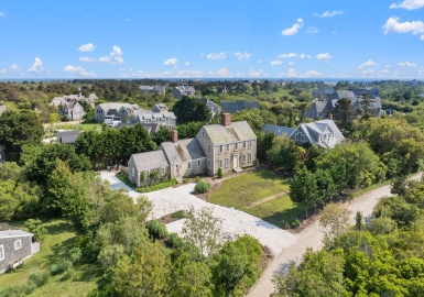 6 Arkansas Ave, Nantucket, Massachusetts 02554, 3 Bedrooms Bedrooms, 10 Rooms Rooms,3.5 BathroomsBathrooms,Residential,For Sale,Arkansas Ave,73397619