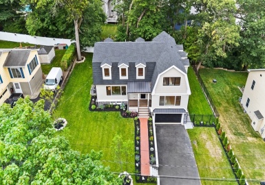 14 Grant Rd, Winchester, Massachusetts 01890, 6 Bedrooms Bedrooms, 13 Rooms Rooms,4.5 BathroomsBathrooms,Residential,For Sale,Grant Rd,73397720