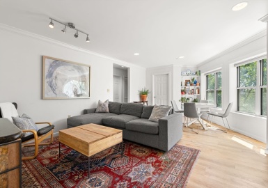 120 Mountfort St, Boston, Massachusetts 02215, 2 Bedrooms Bedrooms, 5 Rooms Rooms,1 BathroomBathrooms,Residential,For Sale,Mountfort St,73397877