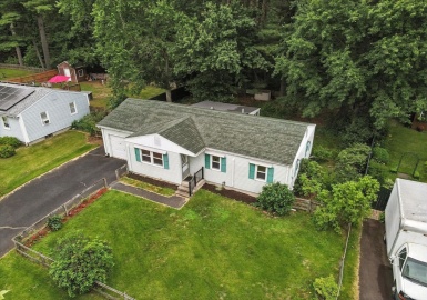 175 Hanson Drive, Springfield, Massachusetts 01128, 3 Bedrooms Bedrooms, 5 Rooms Rooms,1 BathroomBathrooms,Residential,For Sale,Hanson Drive,73397756
