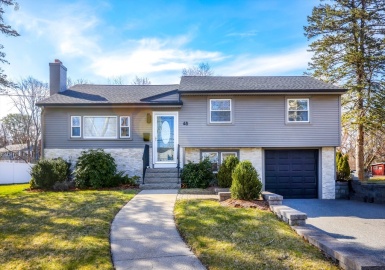 48 Graymore Rd, Waltham, Massachusetts 02451, 3 Bedrooms Bedrooms, 8 Rooms Rooms,2 BathroomsBathrooms,Residential Lease,For Rent,Graymore Rd,73397999
