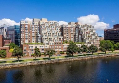 75-83 Cambridge Parkway, Cambridge, Massachusetts 02142, 3 Bedrooms Bedrooms, 6 Rooms Rooms,3 BathroomsBathrooms,Residential Lease,For Rent,Cambridge Parkway,73398014
