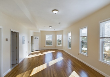 15 Norfolk Street, Boston, Massachusetts 02119, 3 Bedrooms Bedrooms, 6 Rooms Rooms,2 BathroomsBathrooms,Residential Lease,For Rent,Norfolk Street,73398035