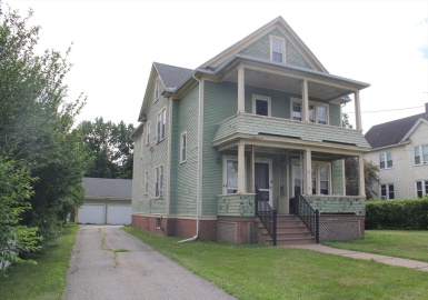 57- 59 Stearns Terrace, Chicopee, Massachusetts 01013, 5 Bedrooms Bedrooms, 11 Rooms Rooms,2 BathroomsBathrooms,Residential Income,For Sale,Stearns Terrace,73398037