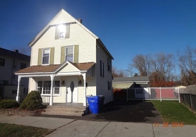 64 Berkshire Ave, Springfield, Massachusetts 01109, 4 Bedrooms Bedrooms, 5 Rooms Rooms,1 BathroomBathrooms,Residential,For Sale,Berkshire Ave,73398110