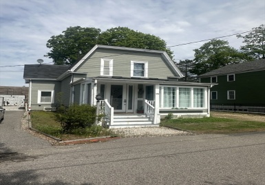 15 Simms Ct, Newton, Massachusetts 02465, 3 Bedrooms Bedrooms, 6 Rooms Rooms,2.5 BathroomsBathrooms,Residential,For Sale,Simms Ct,73398170