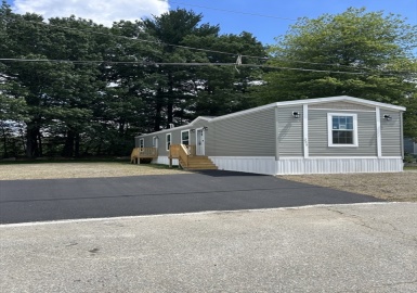 206 Shoreline Drive, Tewksbury, Massachusetts 01876, 2 Bedrooms Bedrooms, 4 Rooms Rooms,2 BathroomsBathrooms,Residential,For Sale,Shoreline Drive,73398229