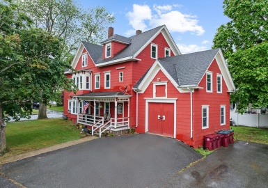 22 Webster Street, Middleboro, Massachusetts 02346, 9 Bedrooms Bedrooms, 18 Rooms Rooms,3 BathroomsBathrooms,Residential Income,For Sale,Webster Street,73398271