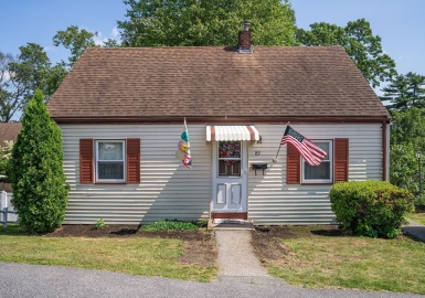 89 Audubon Ave, Braintree, Massachusetts 02184, 4 Bedrooms Bedrooms, 8 Rooms Rooms,2 BathroomsBathrooms,Residential,For Sale,Audubon Ave,73398273