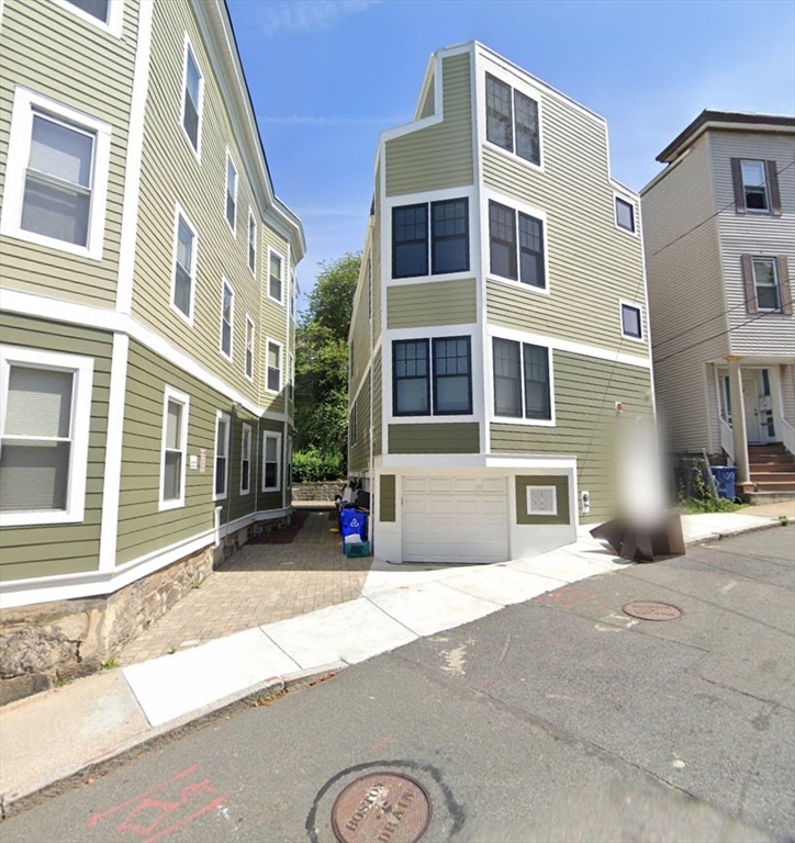 10 Darling, Boston, Massachusetts 02120, ,Residential Lease,For Rent,Darling,73400484