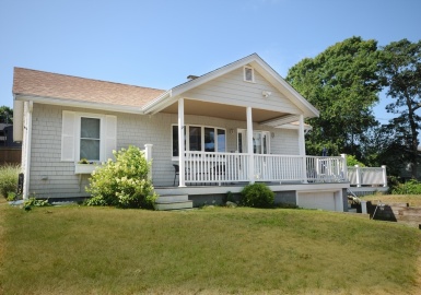 7 Glendale, Wareham, Massachusetts 02571, 2 Bedrooms Bedrooms, 5 Rooms Rooms,1 BathroomBathrooms,Residential Lease,For Rent,Glendale,73400897