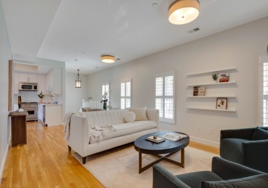 242 Shawmut Ave, Boston, Massachusetts 02118, 2 Bedrooms Bedrooms, 5 Rooms Rooms,2.5 BathroomsBathrooms,Residential Lease,For Rent,Shawmut Ave,73400972