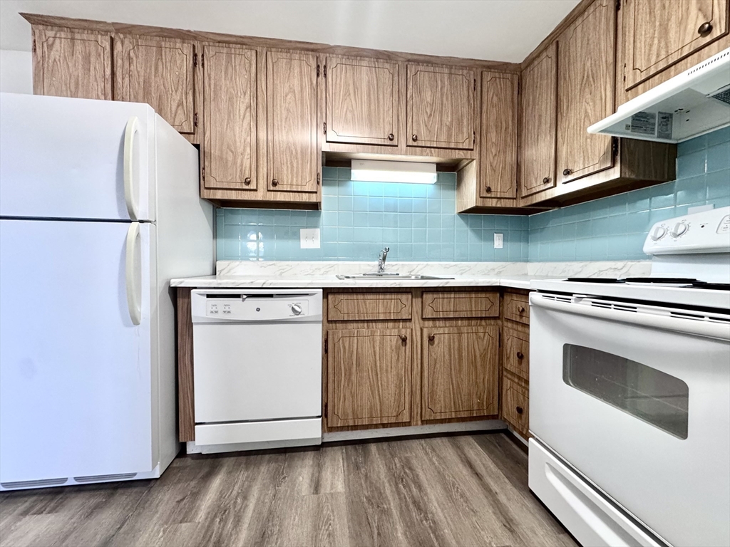 11 Old Colony Ln, Arlington, Massachusetts 02476