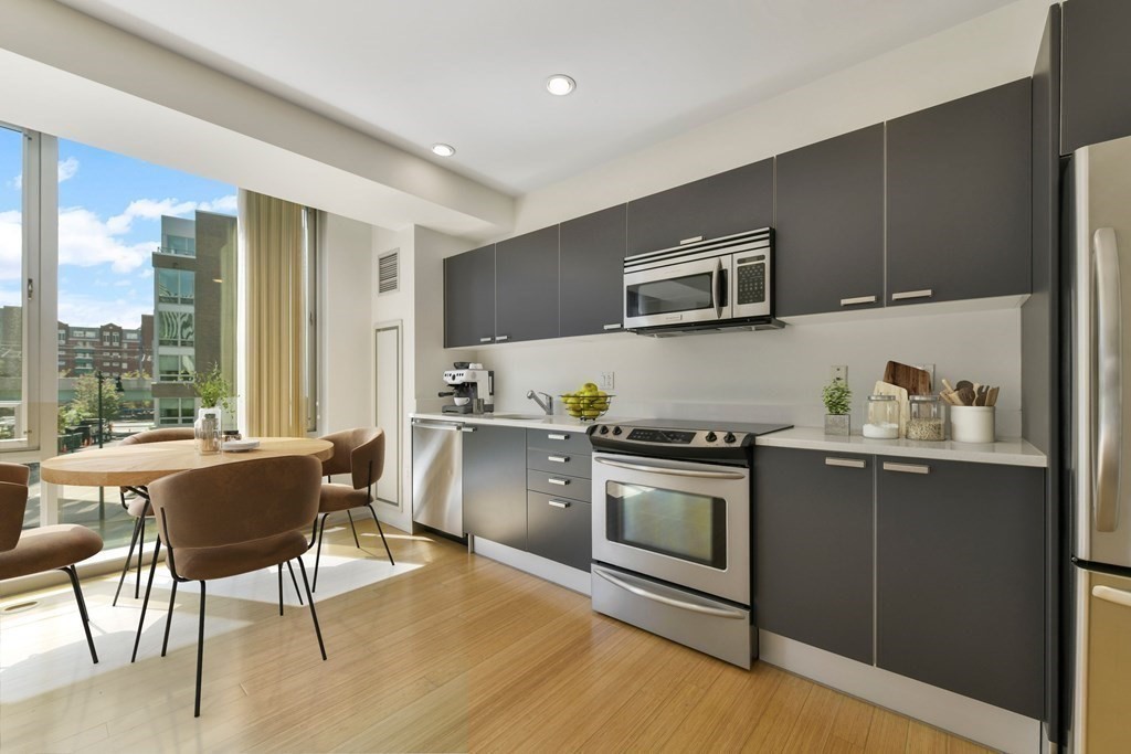 2 Earhart Street, Cambridge, Massachusetts 02141