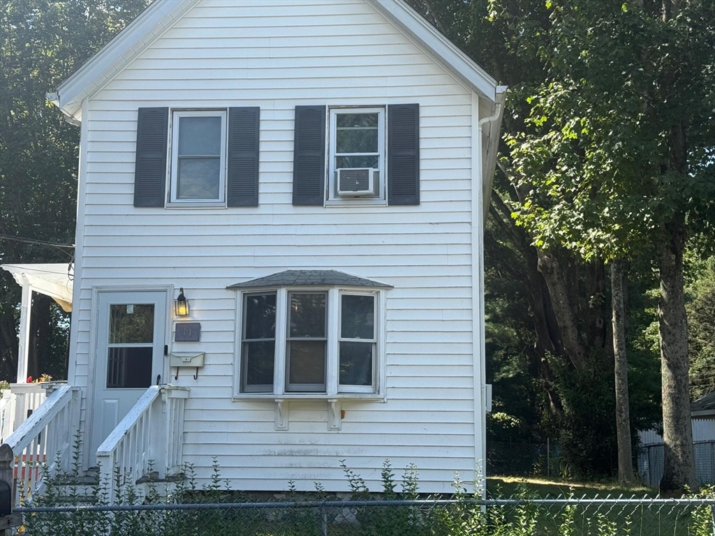 11 Talbot Ave, Taunton, Massachusetts 02780