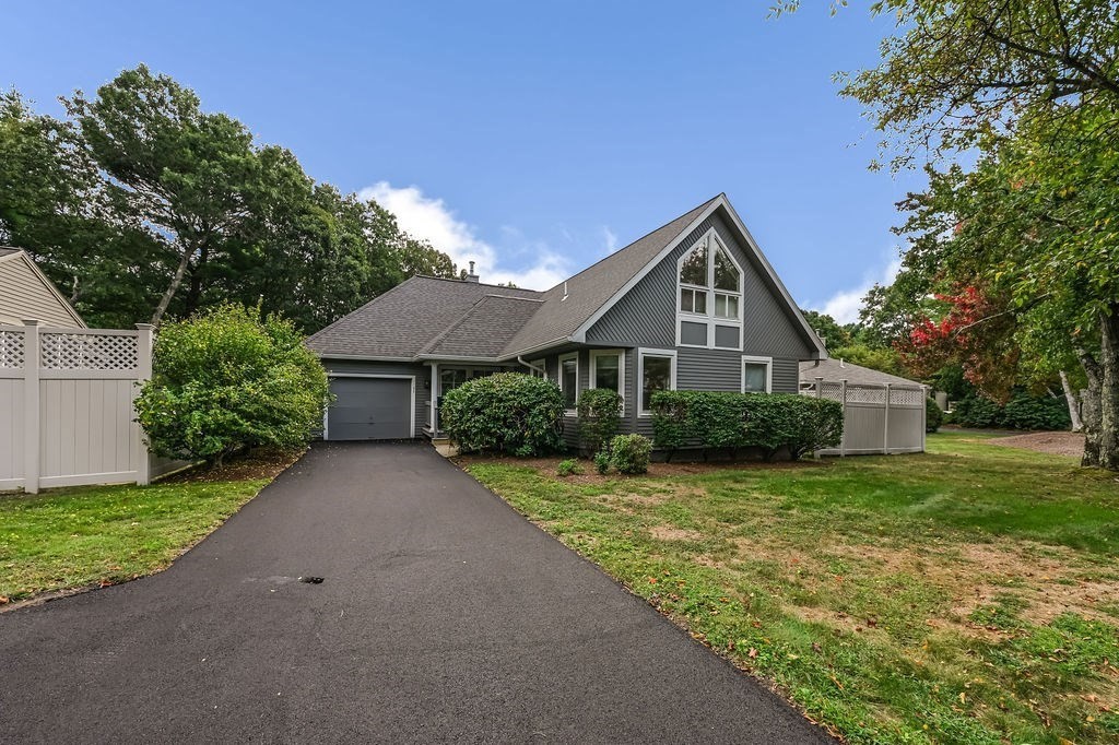 35 Independence Dr, Foxboro, Massachusetts 02035