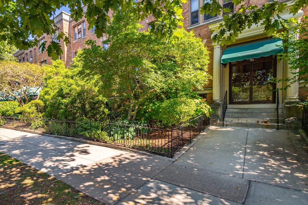 50 Jamaicaway, Boston, Massachusetts 02130