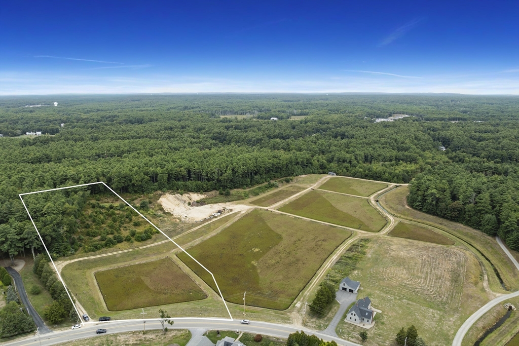 83 Wapping Road, Kingston, Massachusetts 02364