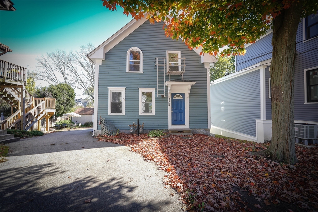 252 Somerset Ave, Taunton, Massachusetts 02780