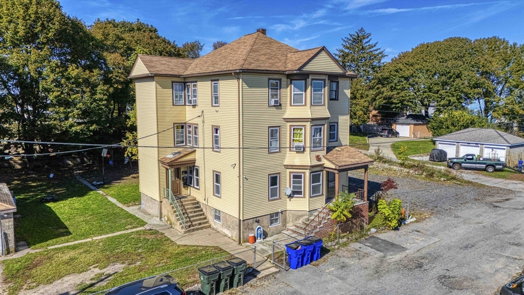 15 Higgins St, Fall River, Massachusetts 02724