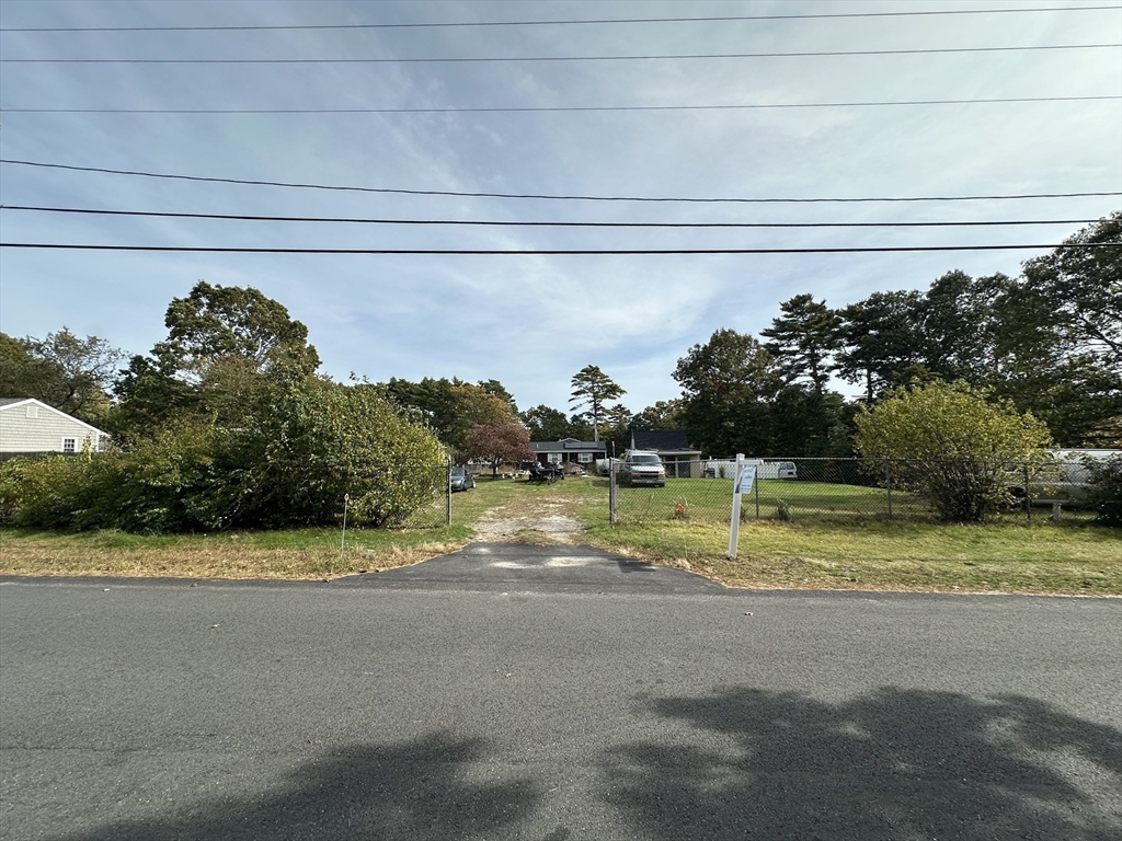 47 Mayflower Ln, Wareham, Massachusetts 02538